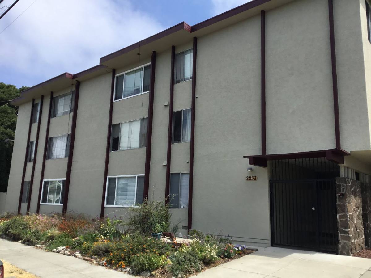 Apartment for rent at 2233 Grant St, Berkeley, CA 94703