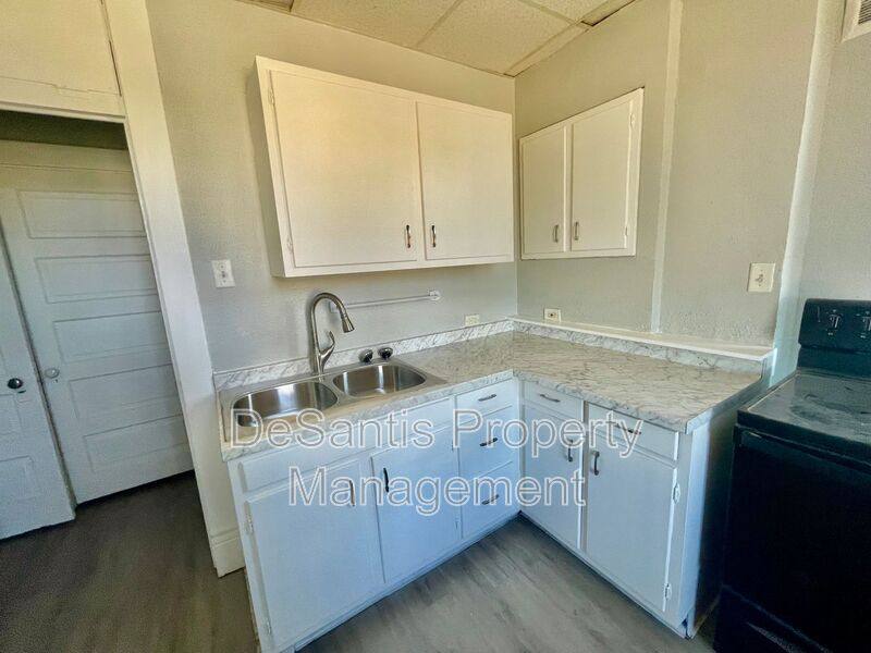 Apartment for rent at 810 Amity St #2, Homestead, PA 15120