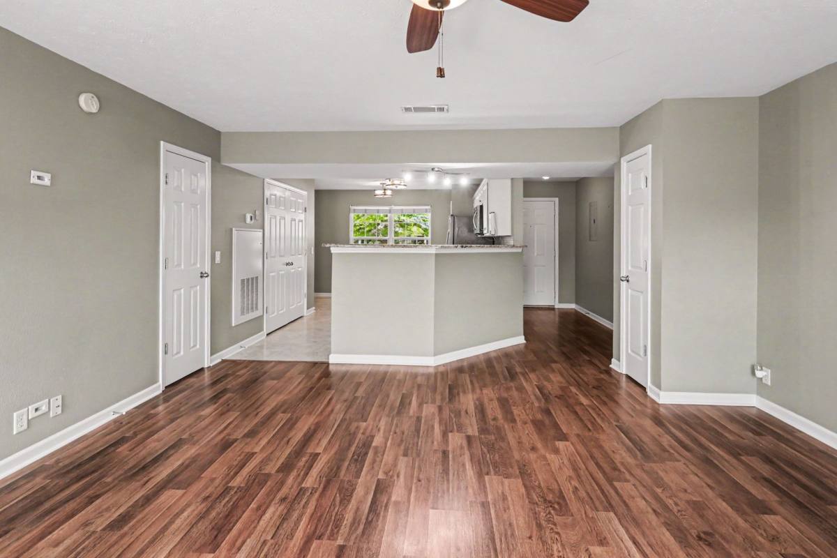 Townhouse for rent at 220 Buck Run Dr, Nashville, TN 37214