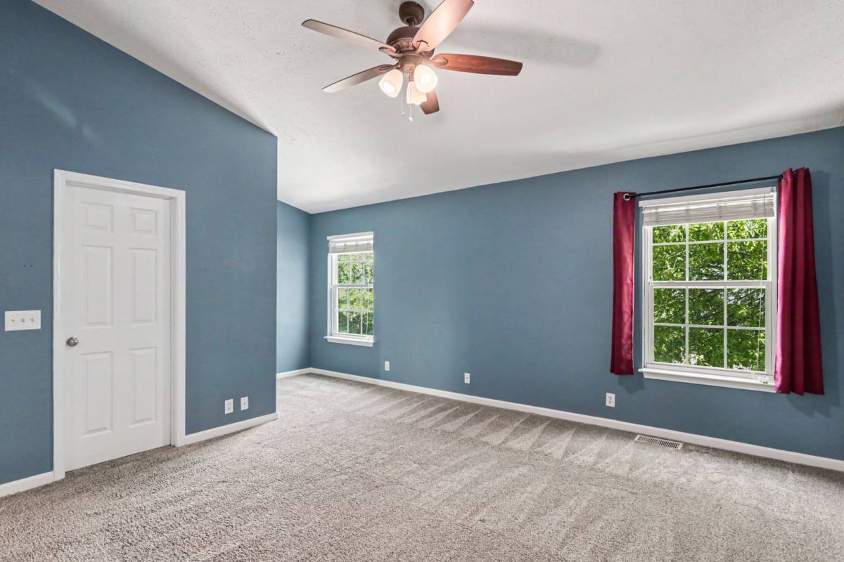 Townhouse for rent at 220 Buck Run Dr, Nashville, TN 37214