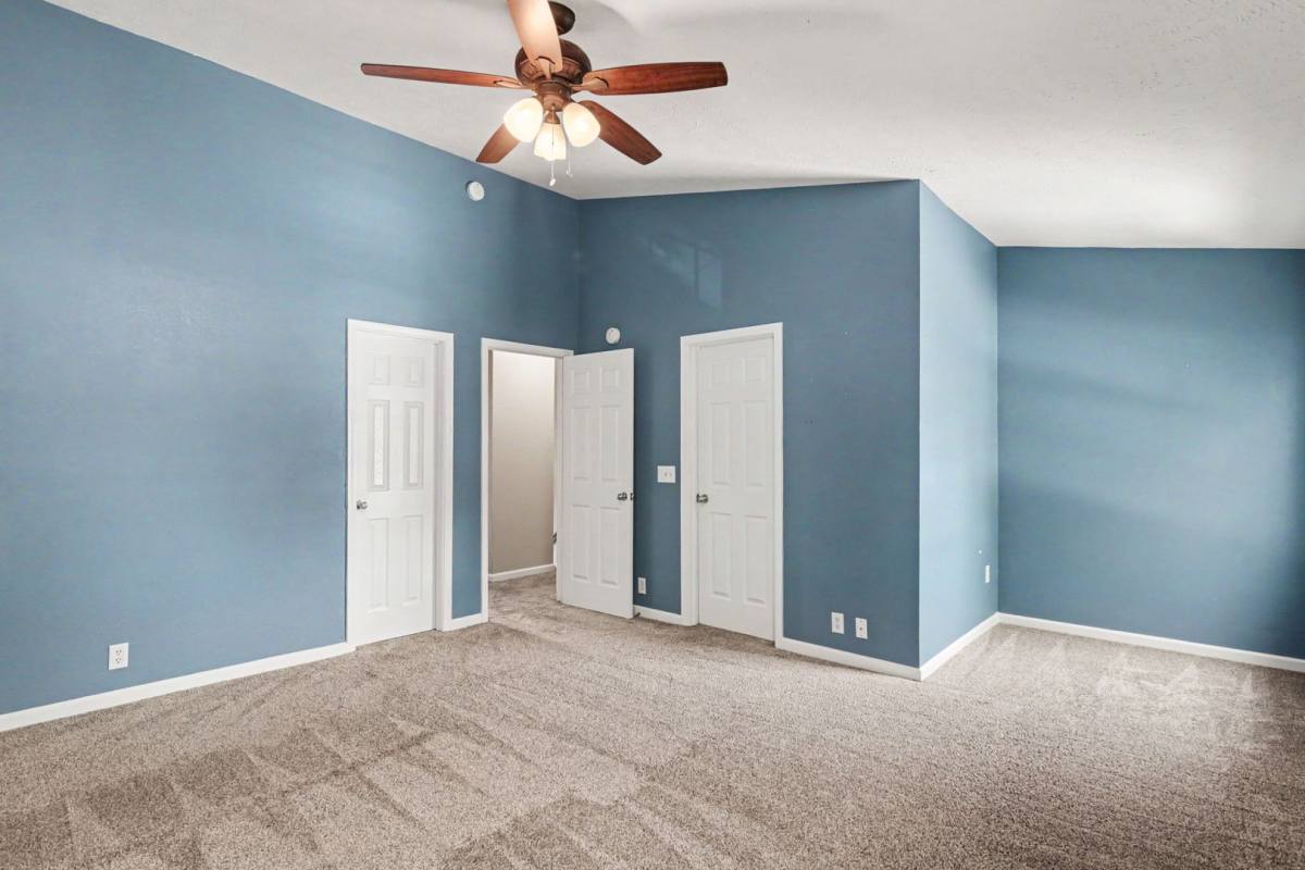 Townhouse for rent at 220 Buck Run Dr, Nashville, TN 37214