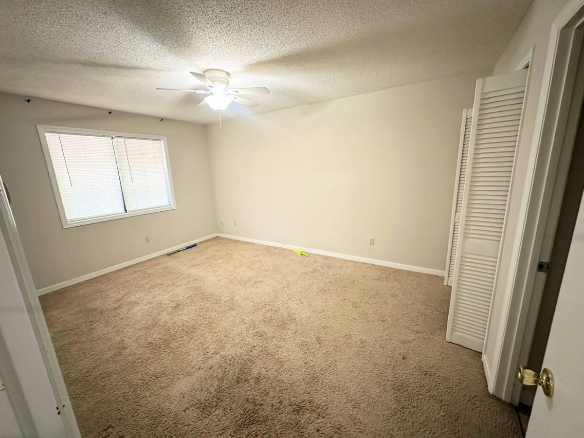 Apartment for rent at 814 Creekside Dr, Clemson, SC 29631
