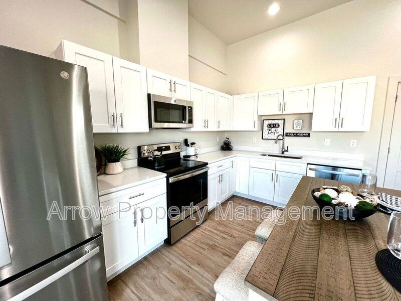 Apartment for rent at 1113 N Claude Rd #47, Abie, NE 68001