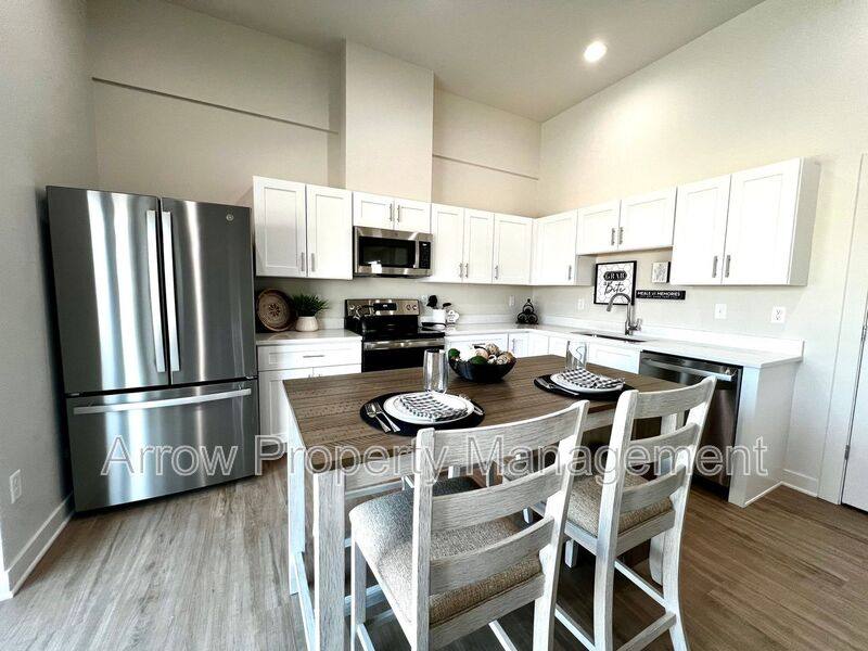 Apartment for rent at 1113 N Claude Rd #47, Abie, NE 68001