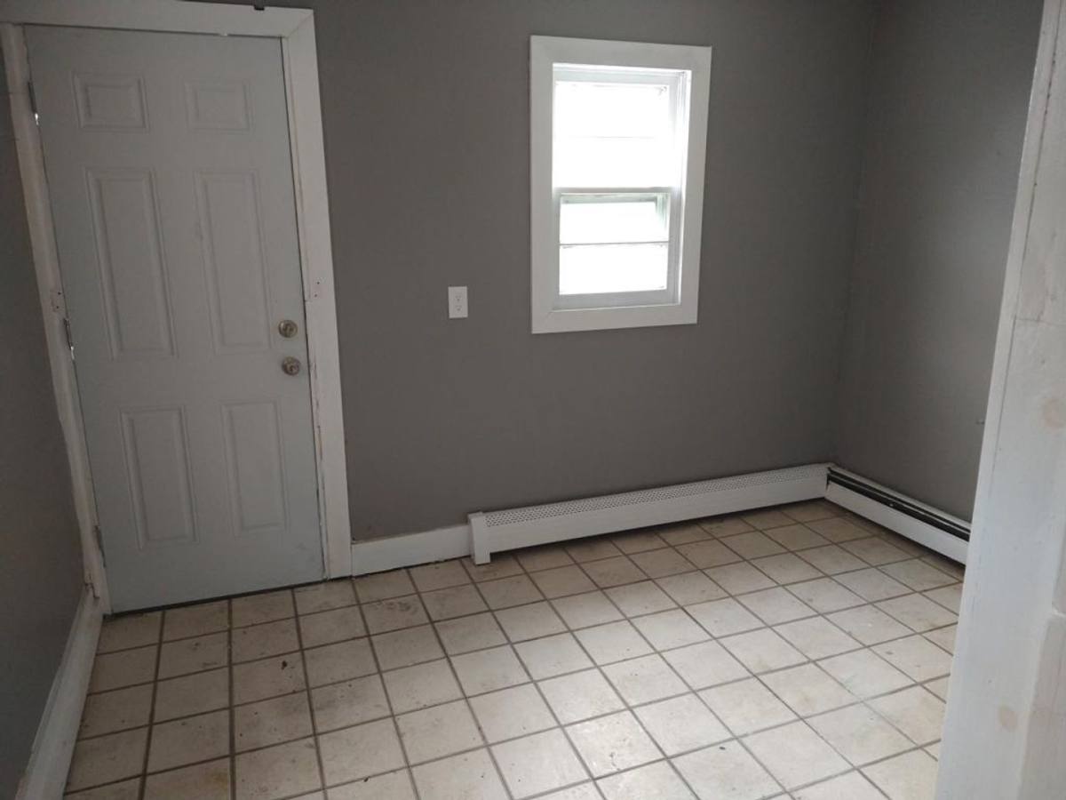 Apartment for rent at 1119 E State St, Trenton, NJ 08609