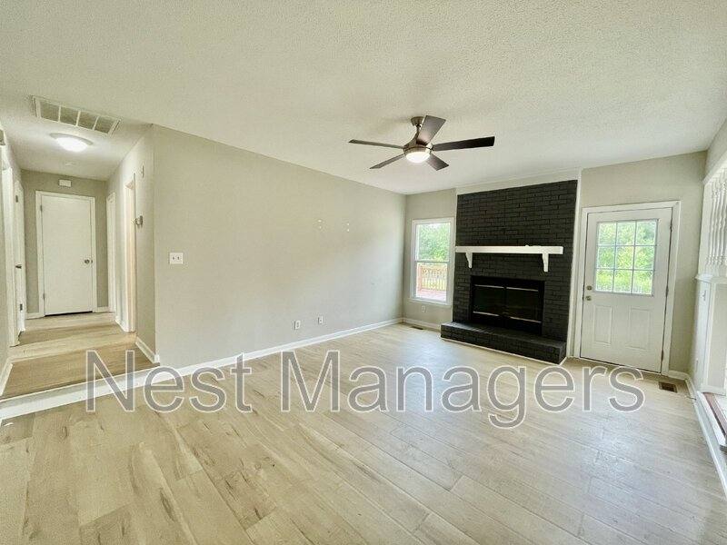 House for rent at 6732 Vaughn Rd, Fayetteville, NC 28304