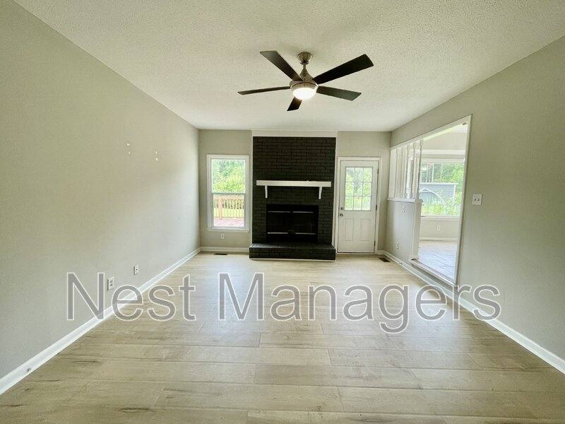 House for rent at 6732 Vaughn Rd, Fayetteville, NC 28304
