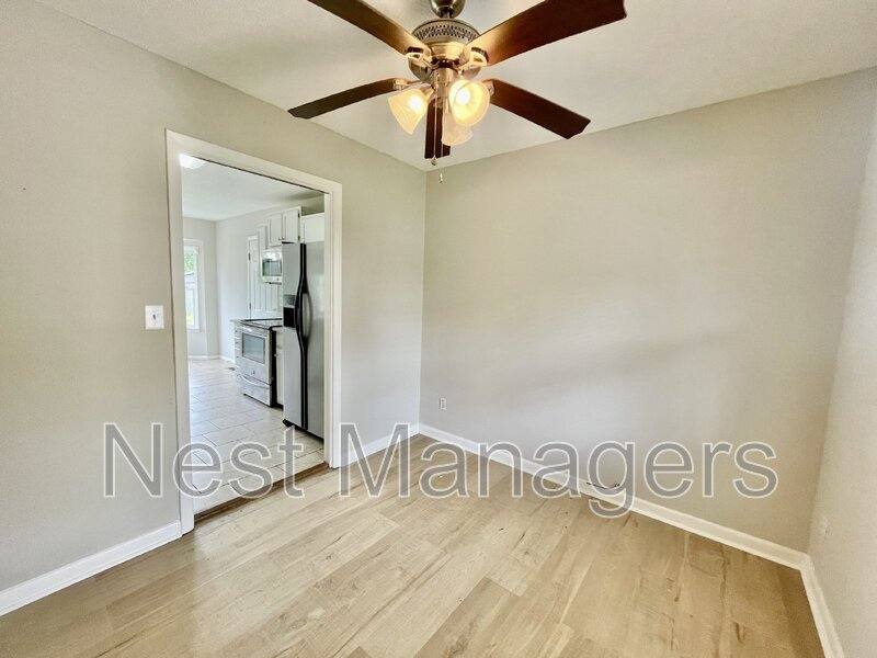 House for rent at 6732 Vaughn Rd, Fayetteville, NC 28304