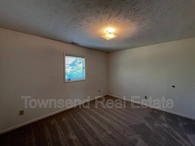 Condo for rent at 1031-3 Ancestry Dr, Fayetteville, NC 28304