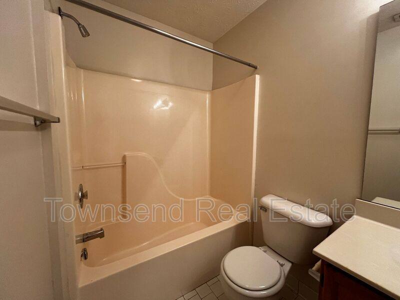 Condo for rent at 1031-3 Ancestry Dr, Fayetteville, NC 28304