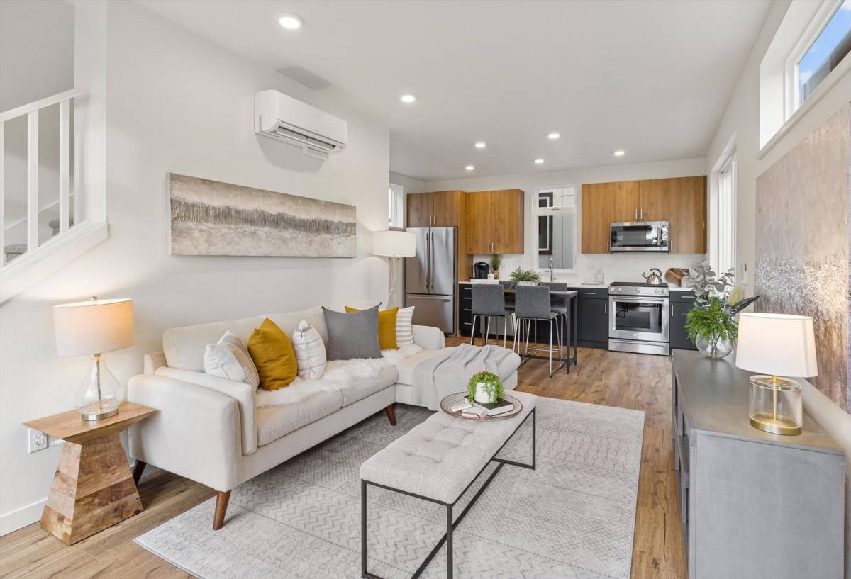 Apartment for rent at 4620A S Orchard St, Seattle, WA 98118
