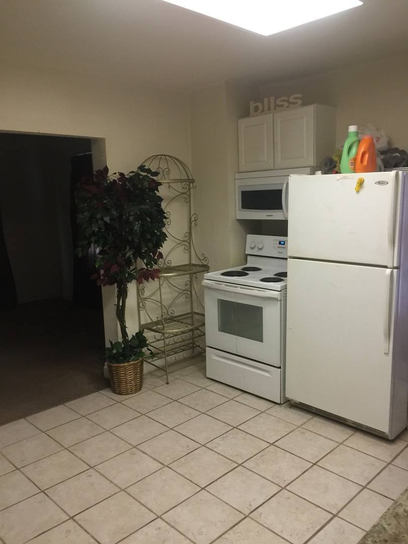 Apartment for rent at 226 Poplar St, Hanover, PA 17331
