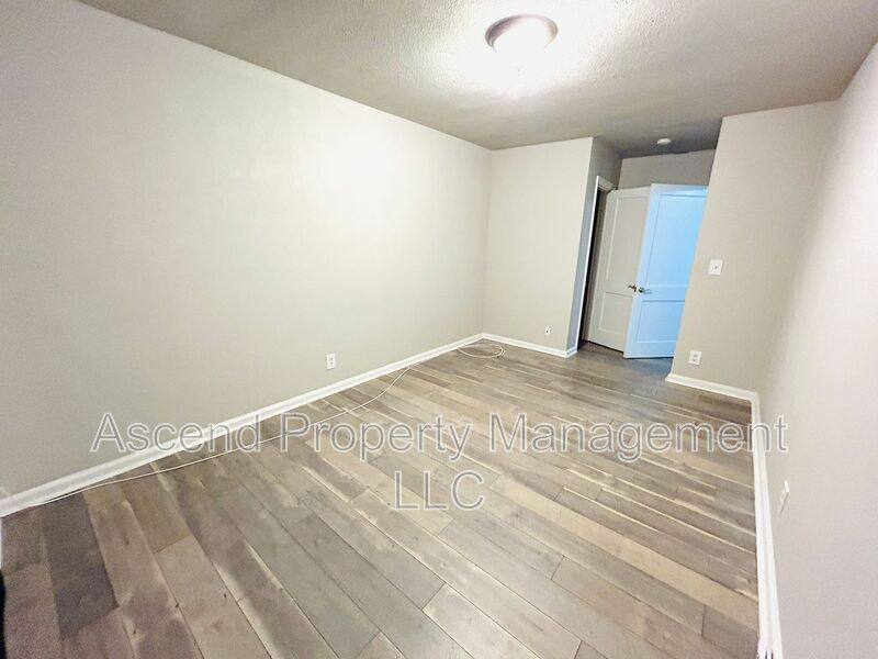 Apartment for rent at 217 Sequoia Dr #B, Chattanooga, TN 37411
