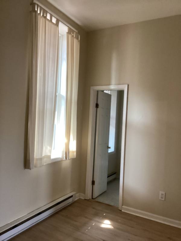 Apartment for rent at 120 Hamilton St #1, Albany, NY 12207