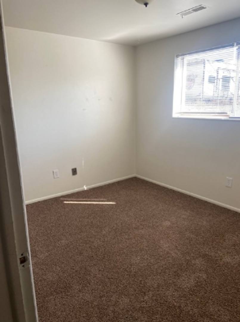 Apartment for rent at 349-355 W 450 N, Orem, UT 84057