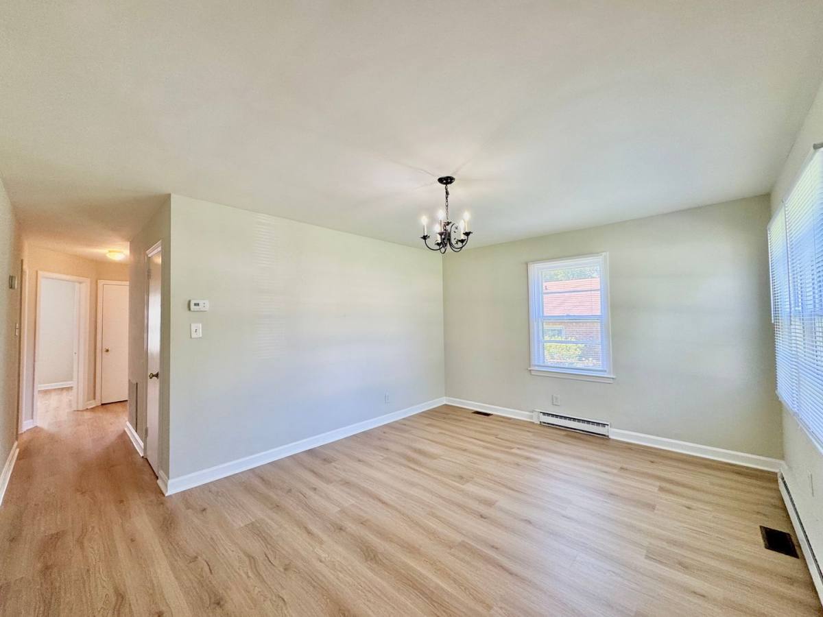 House for rent at 806 Carolina St, Roanoke Rapids, NC 27870