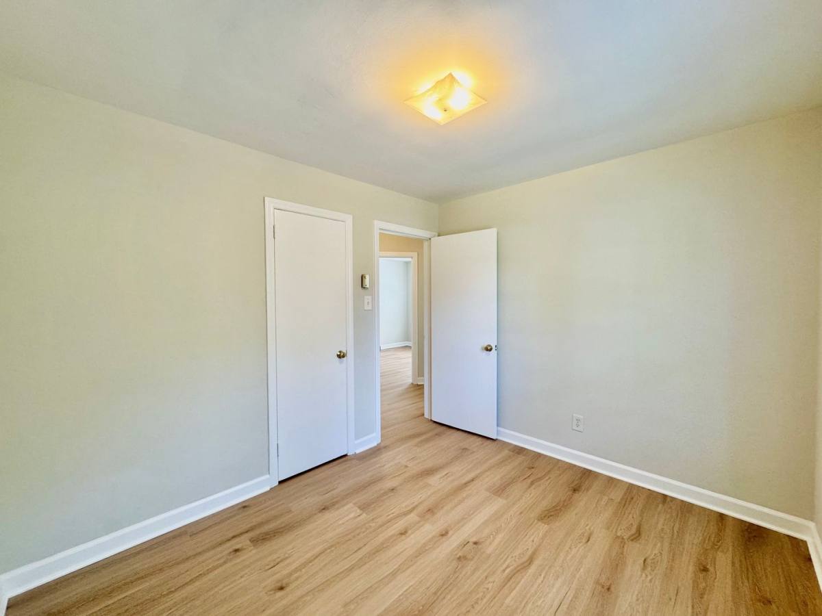 House for rent at 806 Carolina St, Roanoke Rapids, NC 27870