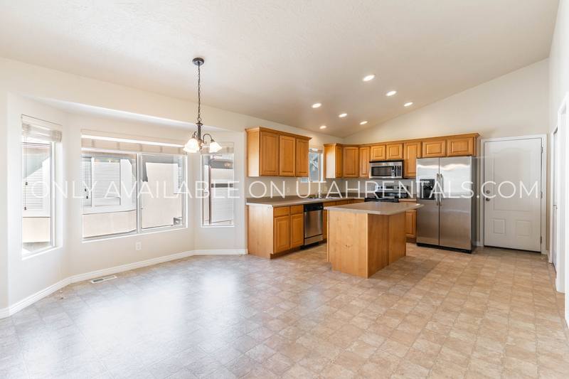 House for rent at 12461 S Mayan St, Herriman, UT 84096
