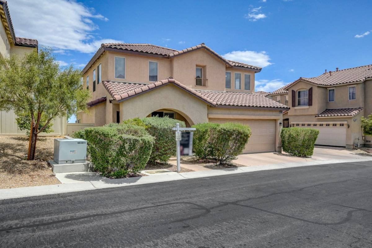 House for rent at 3952 Badgerbrook St, Las Vegas, NV 89129