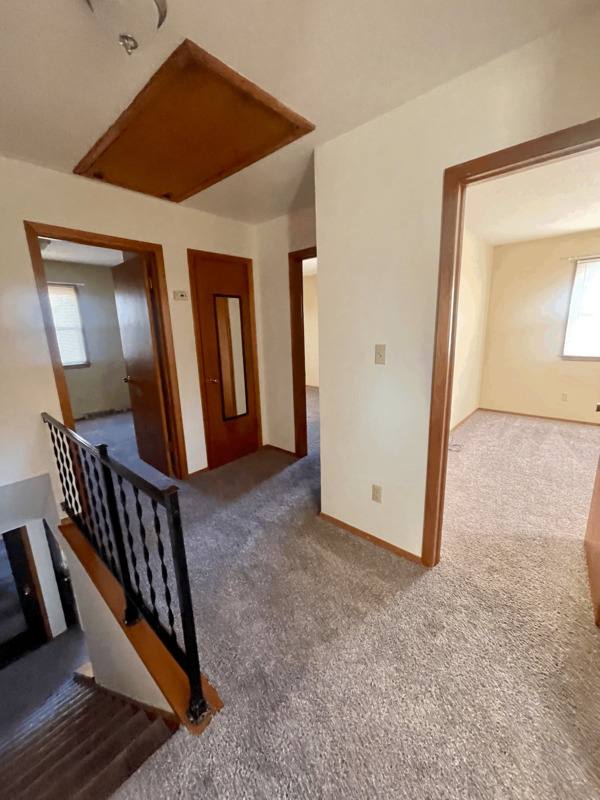 Apartment for rent at 2717 O Ave NW, Cedar Rapids, IA 52405