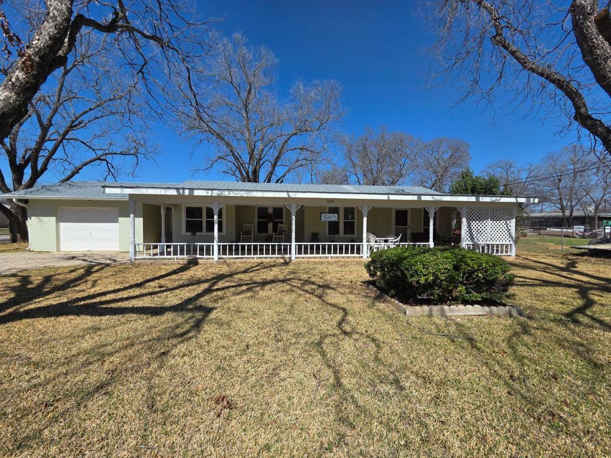 House for rent at 1006 E Highway St, Fredericksburg, TX 78624