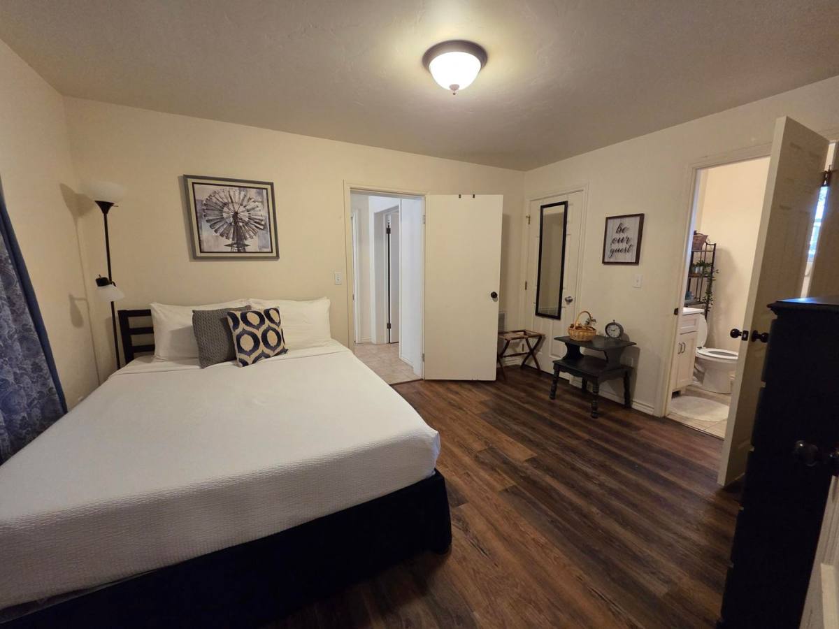 House for rent at 1006 E Highway St, Fredericksburg, TX 78624