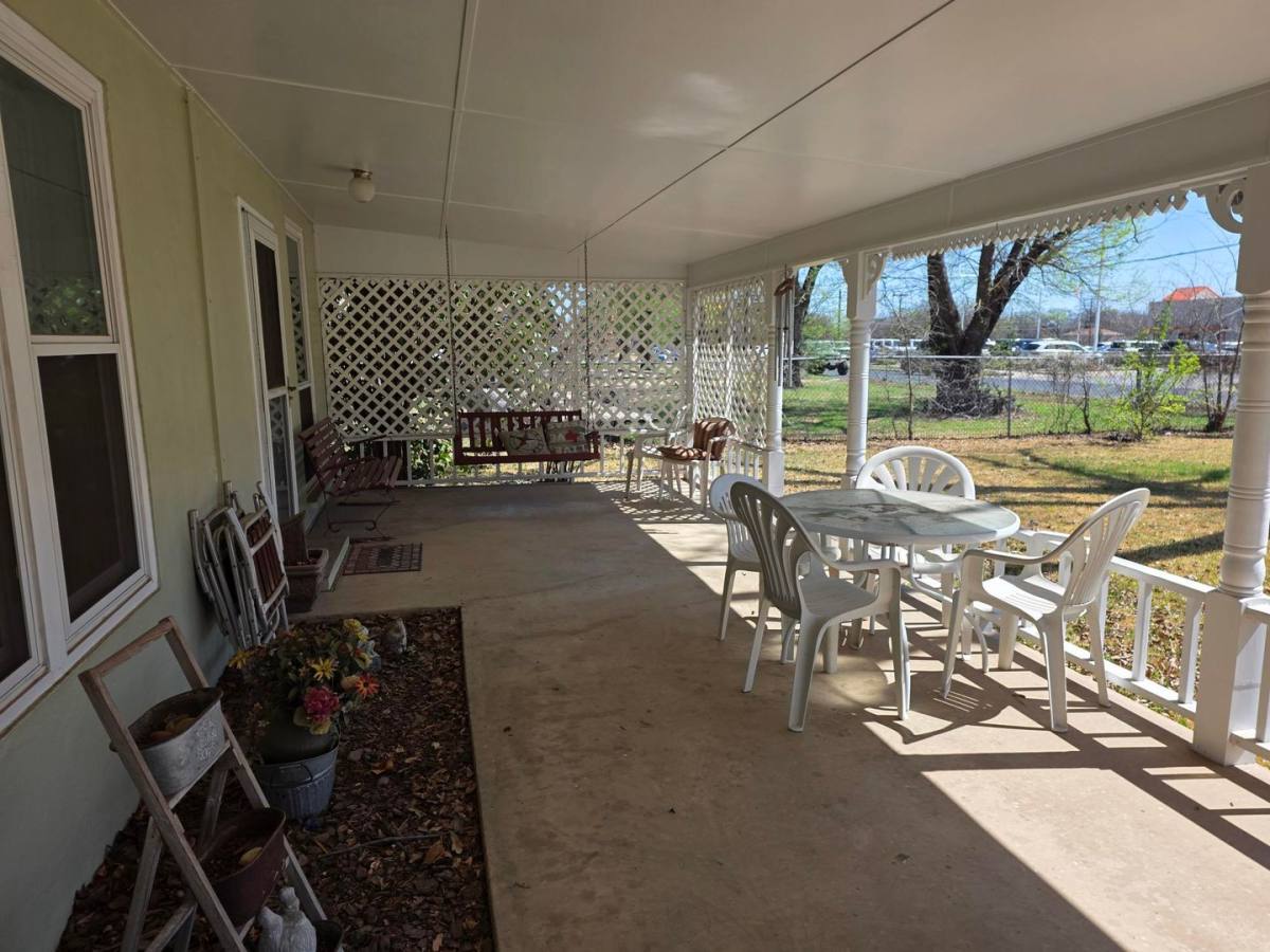 House for rent at 1006 E Highway St, Fredericksburg, TX 78624