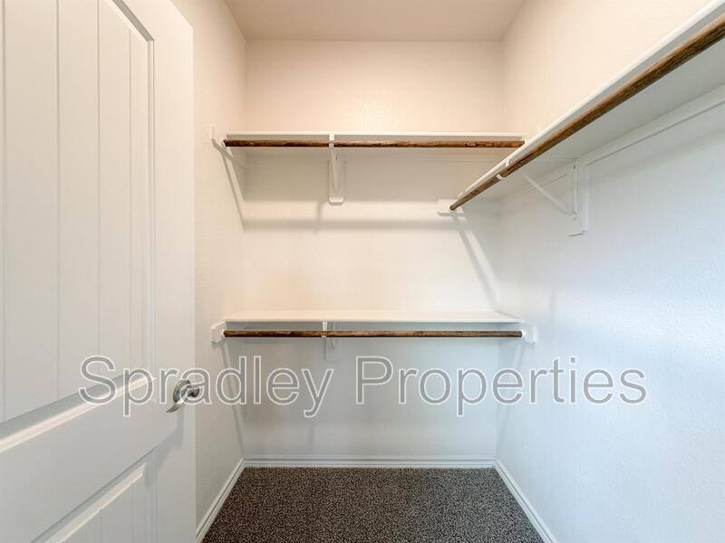 Apartment for rent at 1080A Hibiscus Dr, Belton, TX 76513