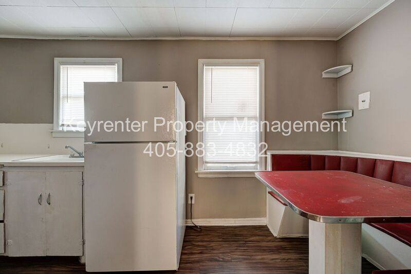 Apartment for rent at 316 SW 27th St #4, Oklahoma City, OK 73109