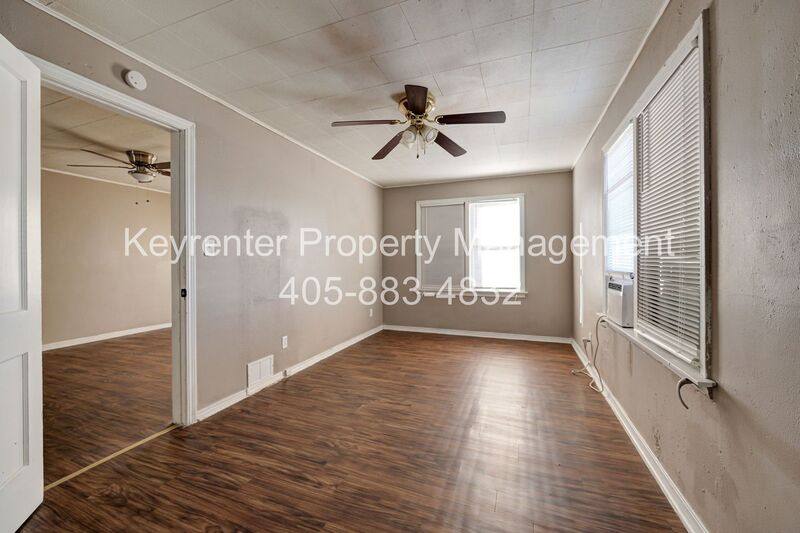 Apartment for rent at 316 SW 27th St #4, Oklahoma City, OK 73109