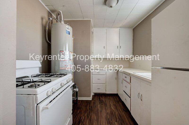 Apartment for rent at 316 SW 27th St #4, Oklahoma City, OK 73109