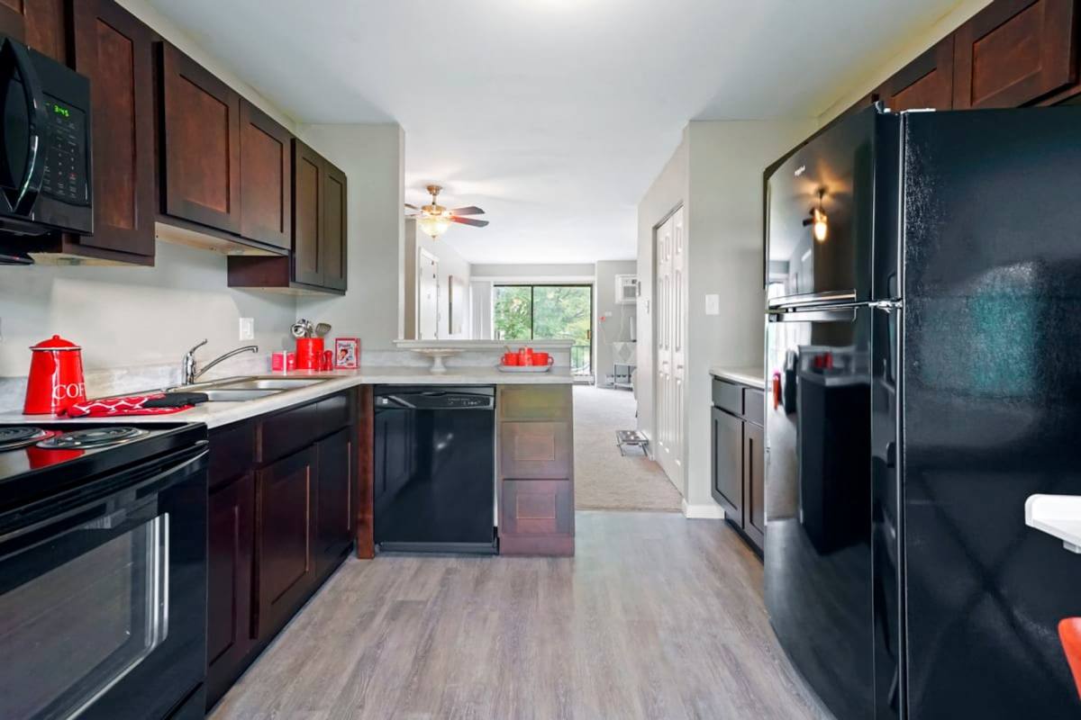 Apartment for rent at 148 Gladstone Dr, Glendale Heights, IL 60139