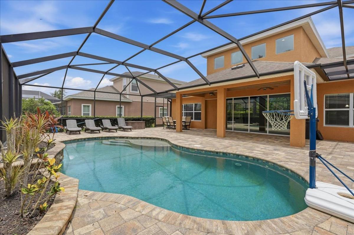 House for rent at 5333 Sagecrest Dr, Lithia, FL 33547