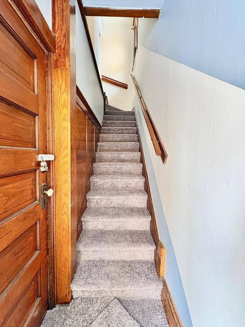 Apartment for rent at 1425 Miami St, South Bend, IN 46613