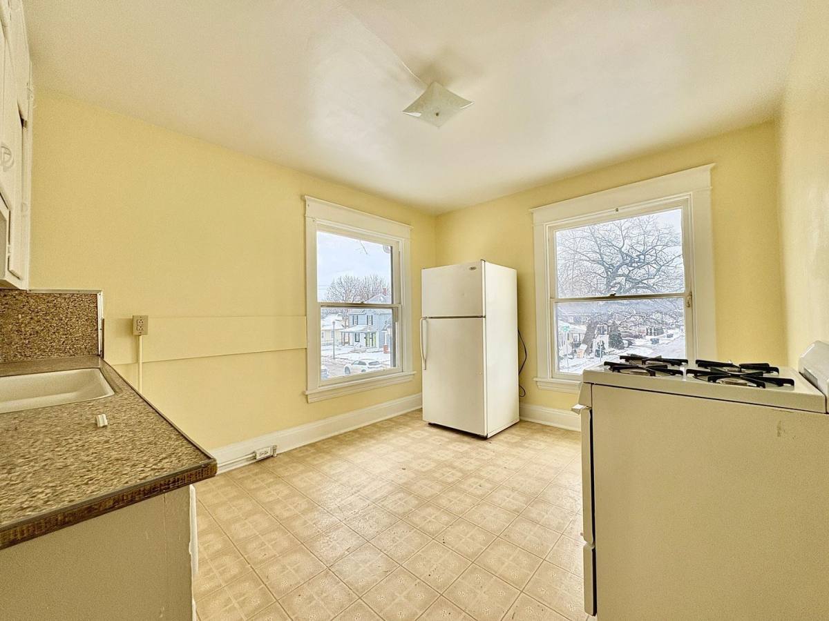 Apartment for rent at 1425 Miami St, South Bend, IN 46613