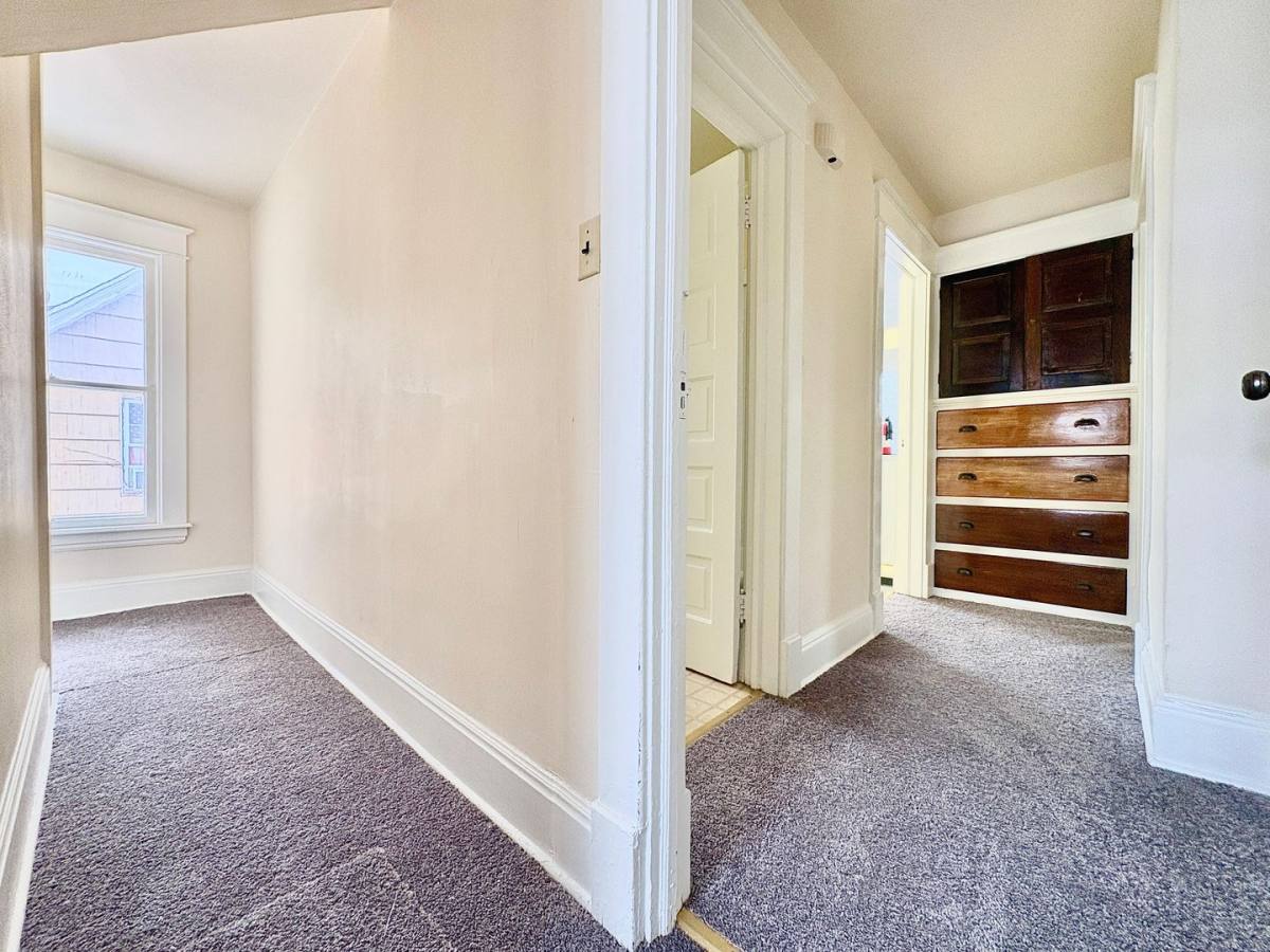 Apartment for rent at 1425 Miami St, South Bend, IN 46613