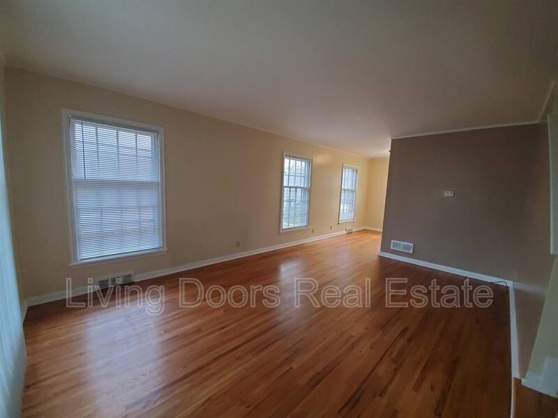 Apartment for rent at 314 S 47th St, Lincoln, NE 68510