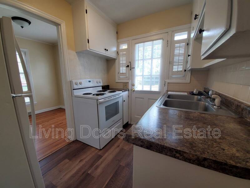 Apartment for rent at 314 S 47th St, Lincoln, NE 68510