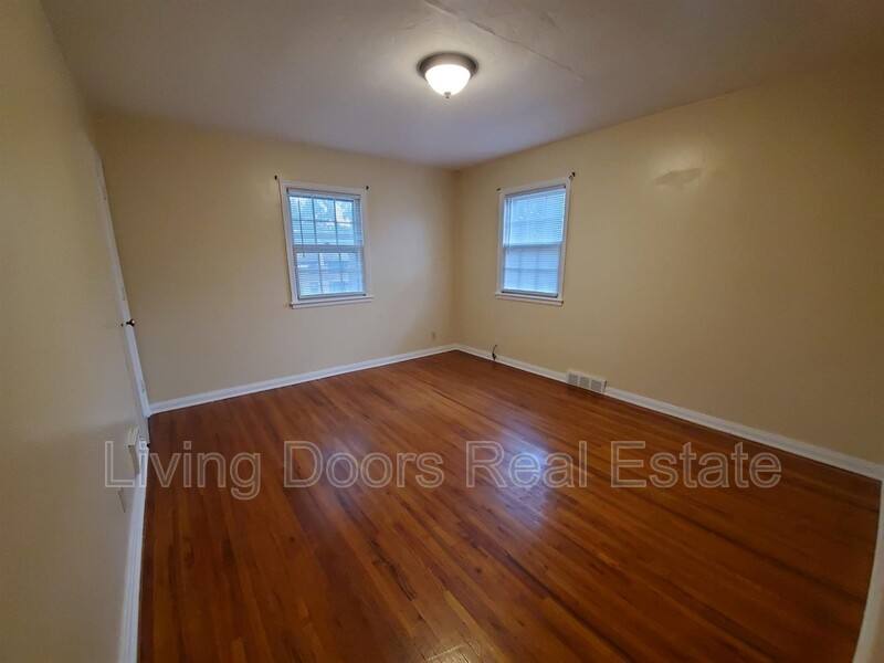 Apartment for rent at 314 S 47th St, Lincoln, NE 68510