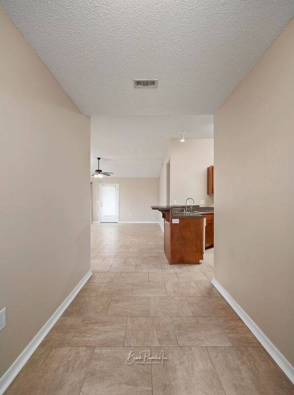 House for rent at 4718 Lemoyne Vista, Milton, FL 32570