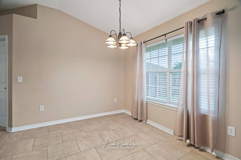 House for rent at 4718 Lemoyne Vista, Milton, FL 32570