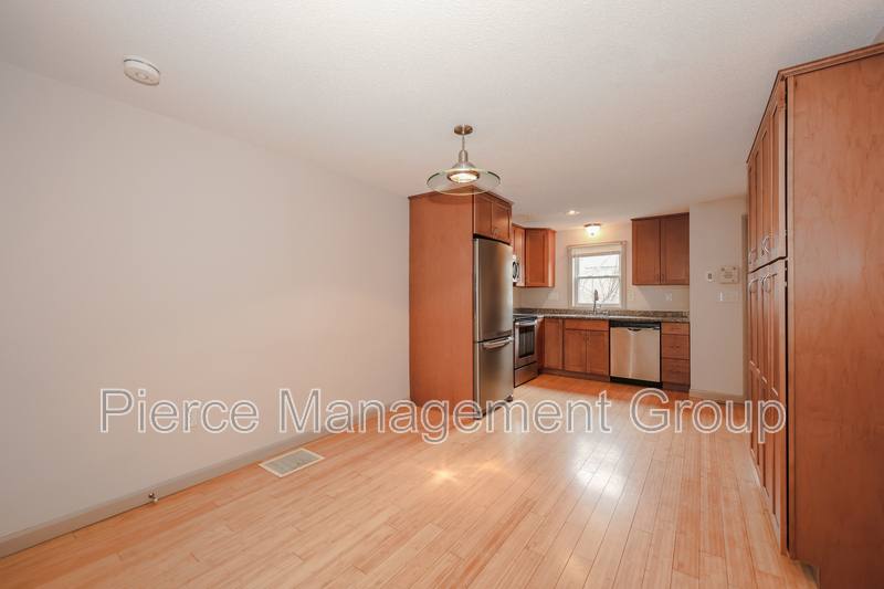 Townhouse for rent at 6 Pleasant St #C8, Hooksett, NH 03106
