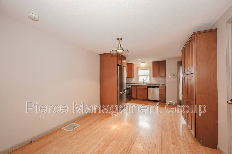 Townhouse for rent at 6 Pleasant St #C8, Hooksett, NH 03106