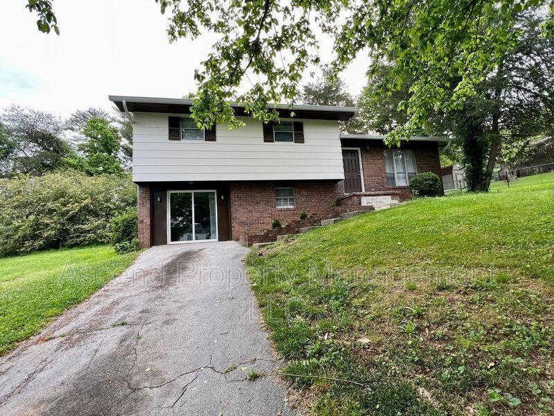 House for rent at 903 Valerie Lane, Hixson, TN 37343