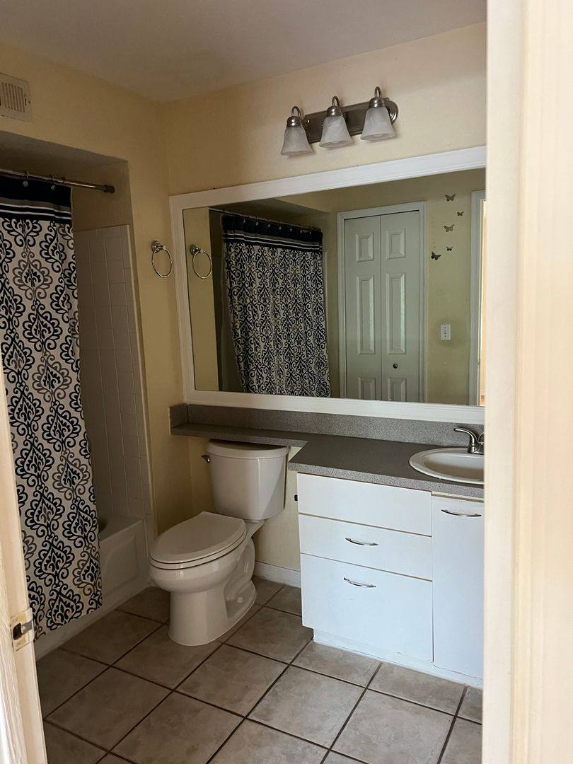 Condo for rent at 8939 Latrec Ave #BLDG 1, 203, Orlando, FL 32819