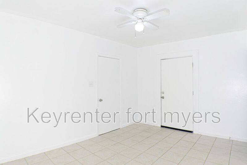 Apartment for rent at 3042 Douglas Ave, Fort Myers, FL 33916