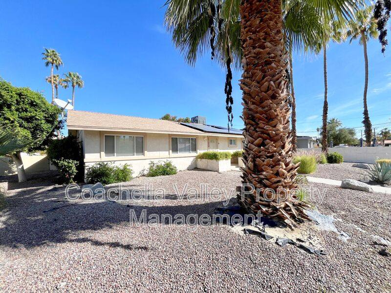 House for rent at 77030 Florida Ave, Palm Desert, CA 92211