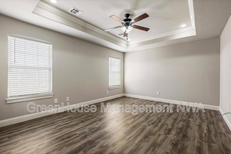 House for rent at 2907 SW Tanglewood Ave, Bentonville, AR 72712