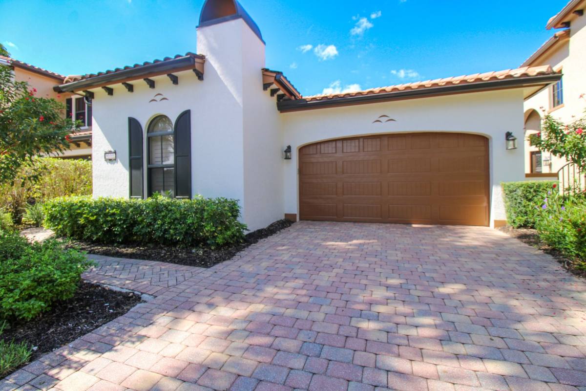 House for rent at 8000 Cordoba Place, Naples, FL 34113
