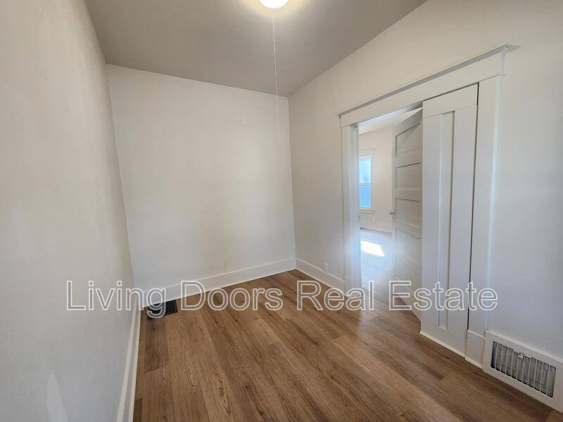 House for rent at 843 New Hampshire St, Lincoln, NE 68508